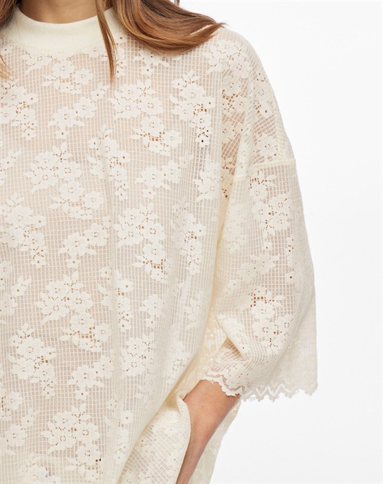 Kolo 3/4 Lace T-shirt